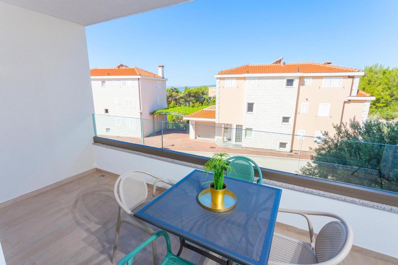 Tinel Boutique Apartment Проманья Экстерьер фото