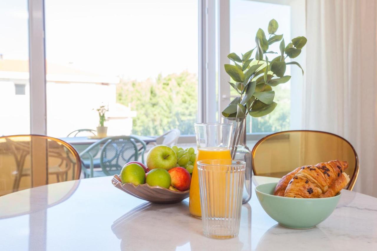 Tinel Boutique Apartment Проманья Экстерьер фото